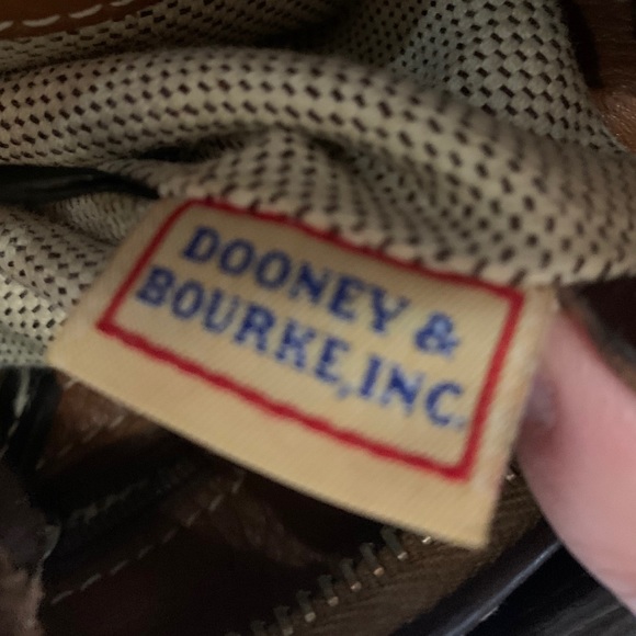 •SOLD•DOONEY & BOURKE Pebbled Brown Leather Shoulder Bag - Picture 8 of 9